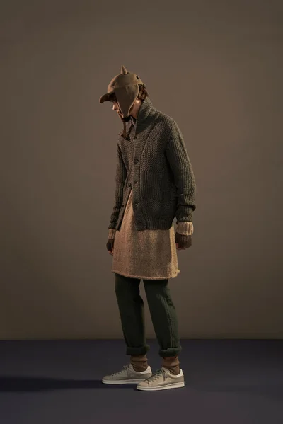 Look 16
